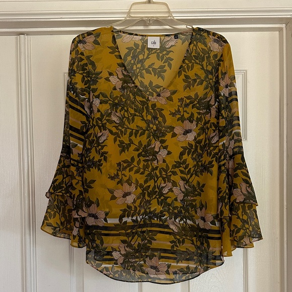 Cabi Bell Sleeve Yellow Floral Blouse, Small - Picture 1 of 6